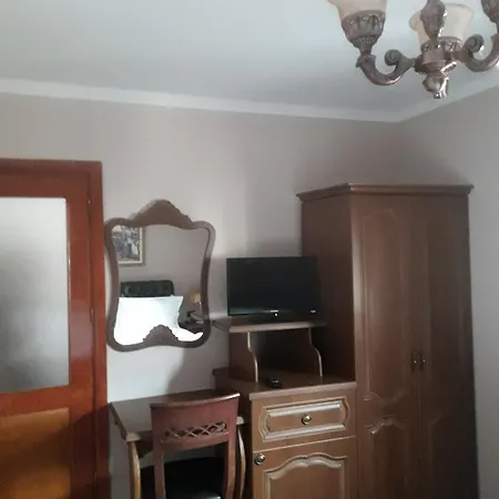 Mano Hotel *