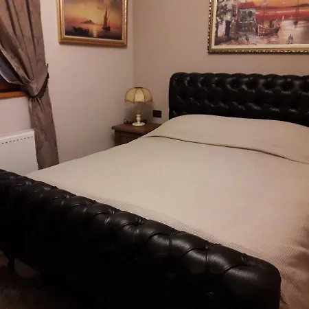 Mano * Κορυτσά