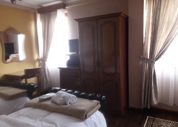 Mano Otel *