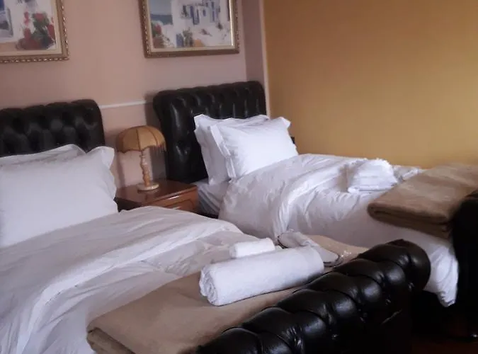 Otel Mano