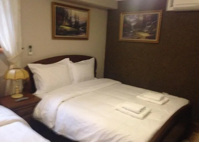 Mano Otel *
