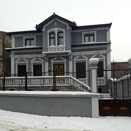 Szálloda Mano *