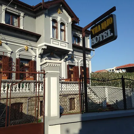 Mano * Korça