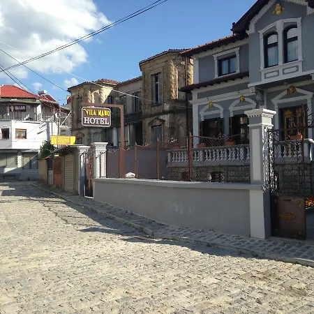 Mano Szálloda *