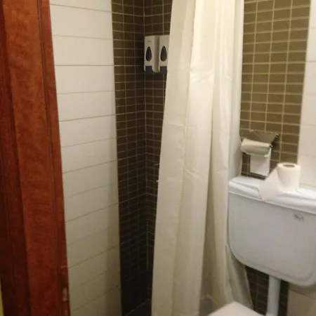 Mano Hotel *